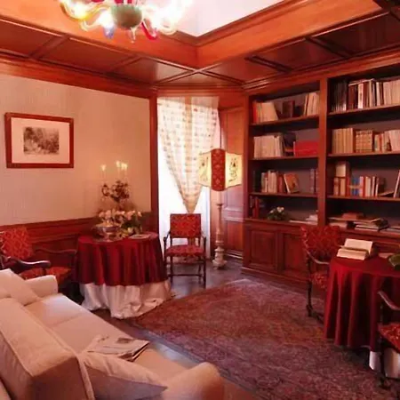 Relais Del Castello Di Hotel