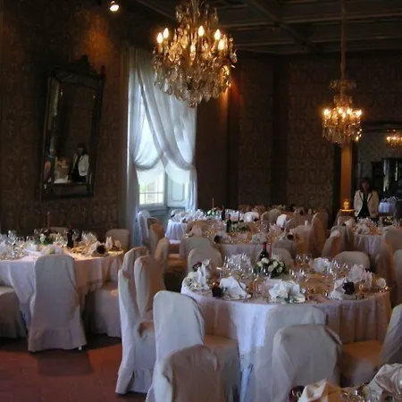 Relais Del Castello Di 4* Oviglio