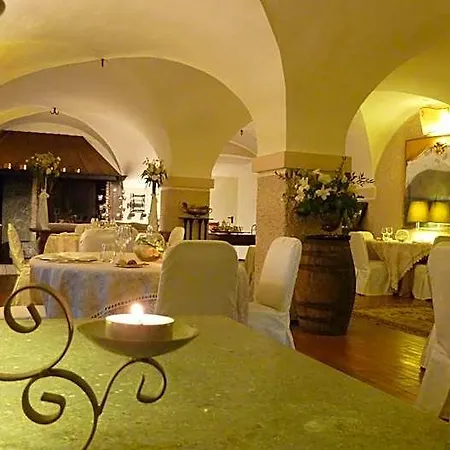 Relais Del Castello Di 4*