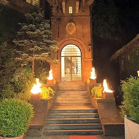 Relais Del Castello Di 4*