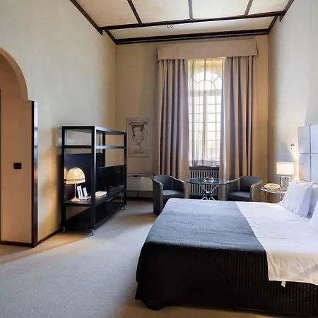 Relais Del Castello Di 4*