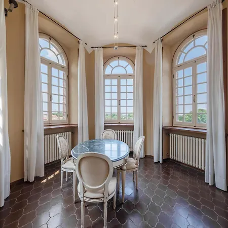 Relais Del Castello Di מלון 4*