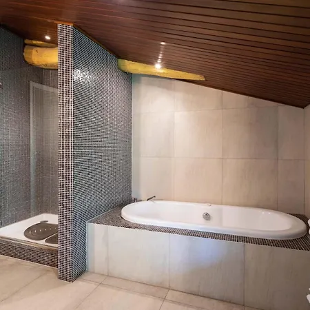 מלון Relais Del Castello Di Oviglio