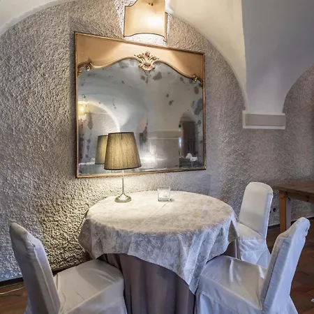 Relais Del Castello Di מלון Oviglio