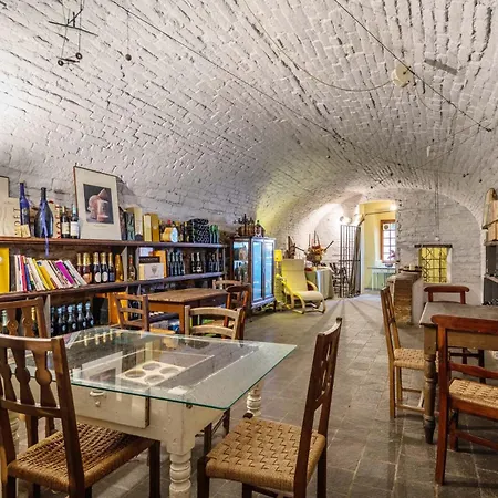 Relais Del Castello Di מלון 4*