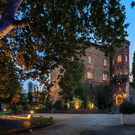 Relais Del Castello Di 4* Oviglio