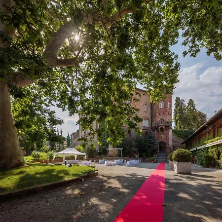 מלון Relais Del Castello Di Oviglio