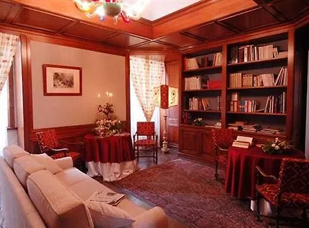Relais Del Castello Di ホテル 4*